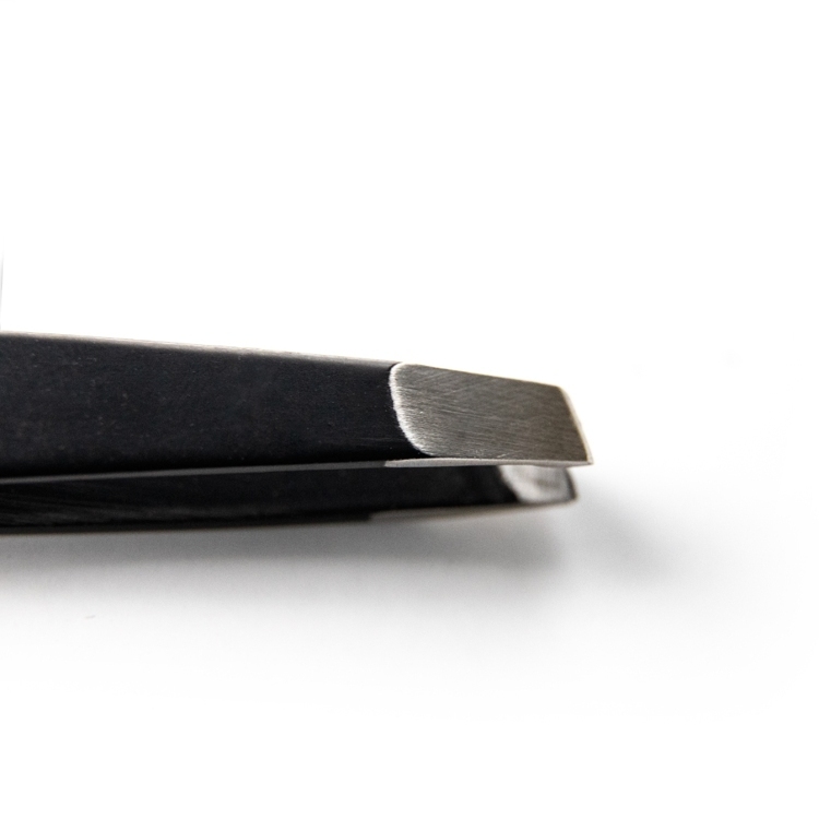 Пинцет для бровей LIC Tweezers