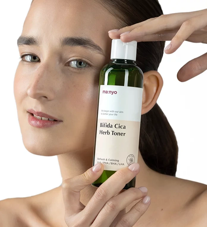 Тонер для лица успокаивающий ma:nyo Bifida Cica Herb Toner, 210ml