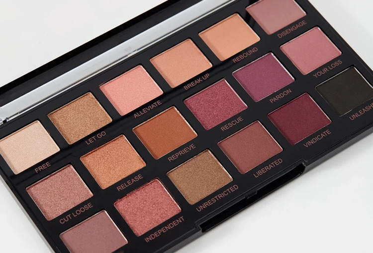 Палетка теней Revolution Pro, Unleashed Makeup Revolution