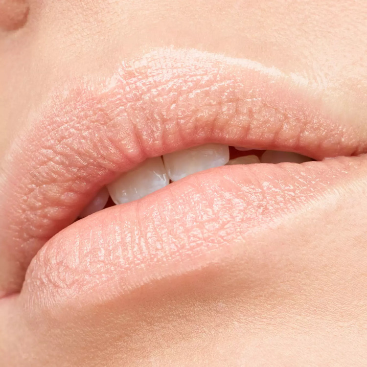 Помада для губ Shine Bomb Lipstick CATRICE