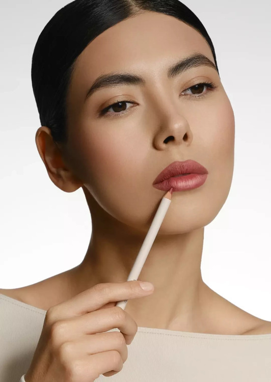 Карандаш для губ Lip pencil SHIK MONZA