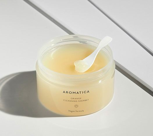 Очищающий щербет для лица с маслом канолы и маслом семян бабассу Orange Cleansing Sherbet Aromatica